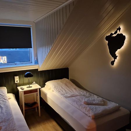 Lava Guesthouse فيستمانايار المظهر الخارجي الصورة